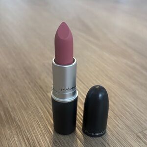 NWOT MAC Cosmetics Matte Lipstick in Please Me